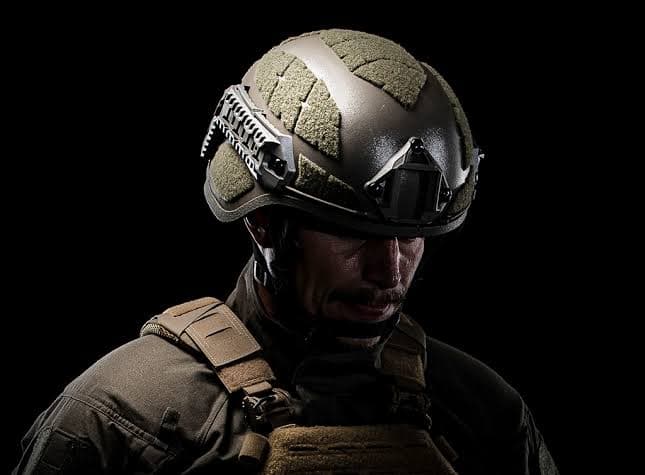 Ballistic body armour, helmets & shields