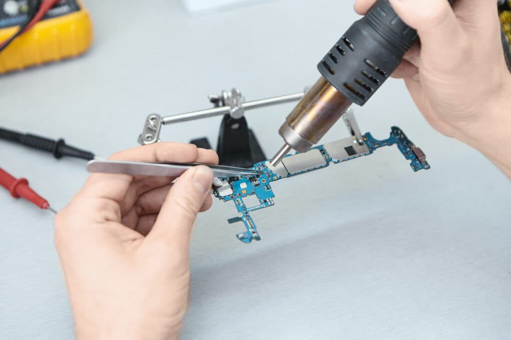 Electronic & electrical equipment repair
